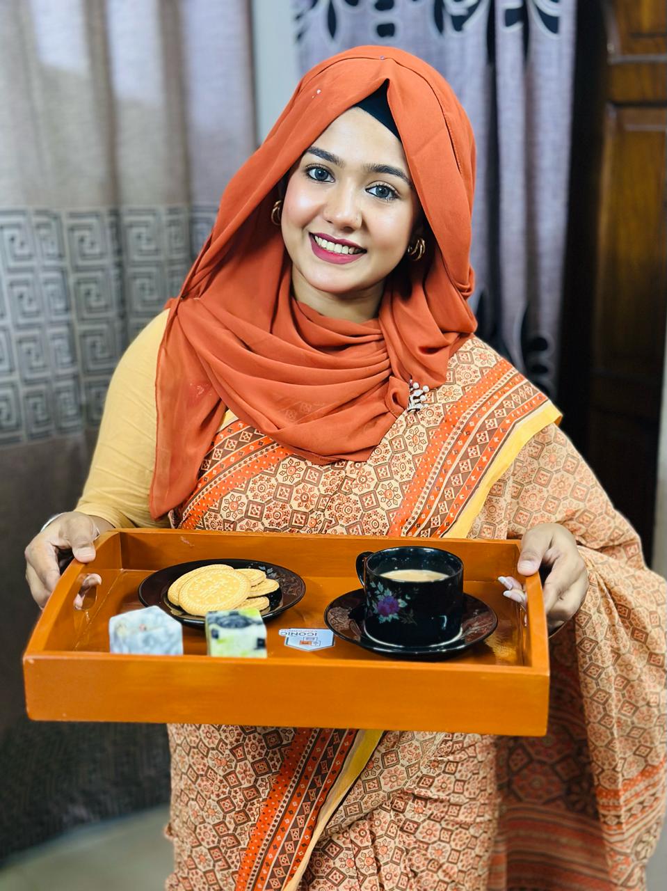 কাঠের প্রিমিয়াম - স্কয়ার শেপ ট্রে
